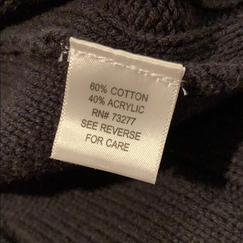 Sweater - Picture 4 of 4